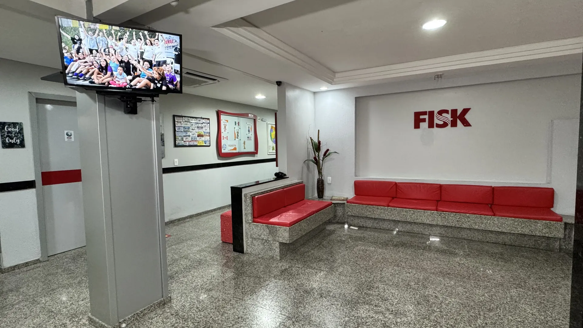 Área de espera da Fisk Aldeota